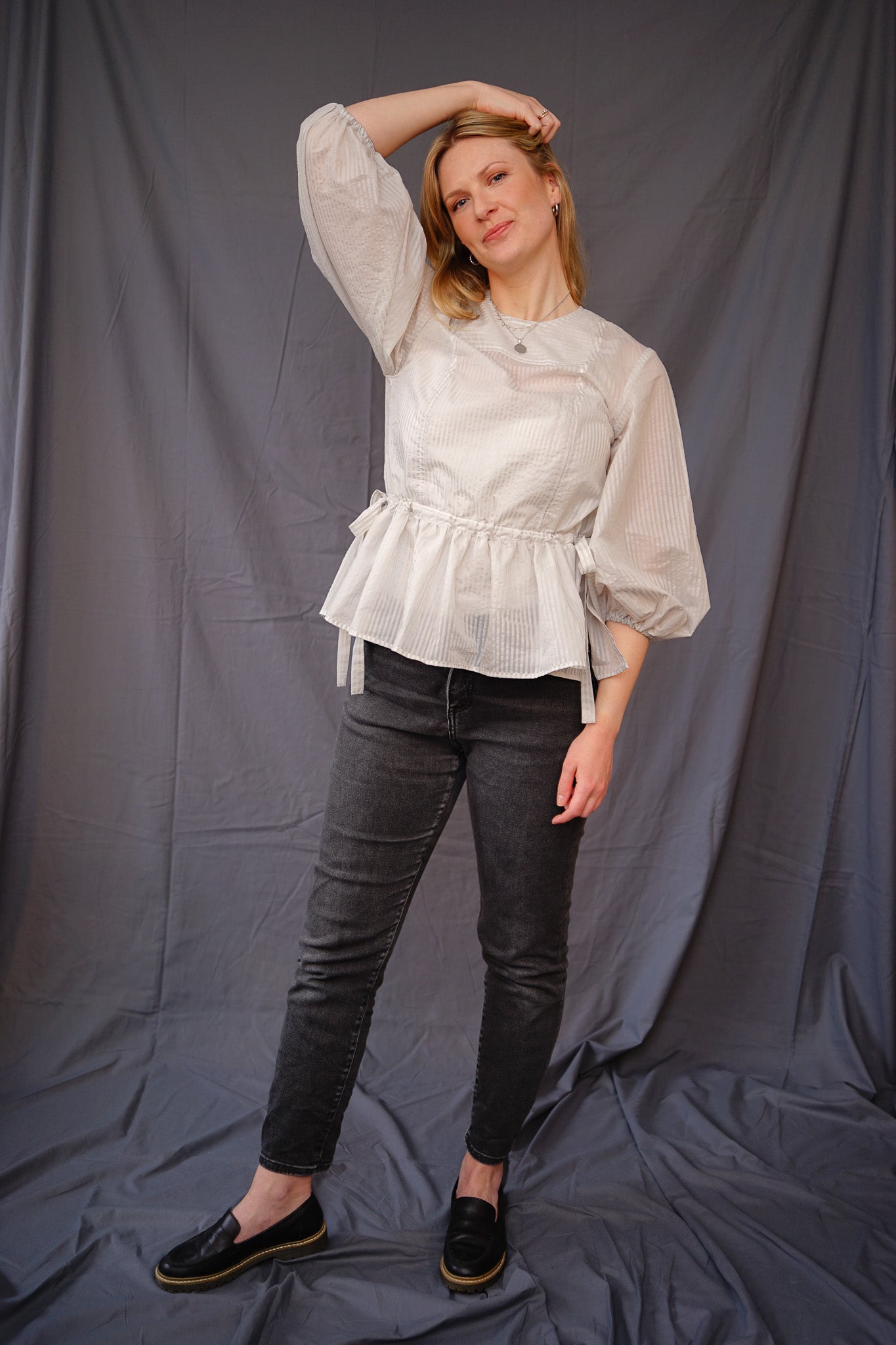 Blouse, Åkande