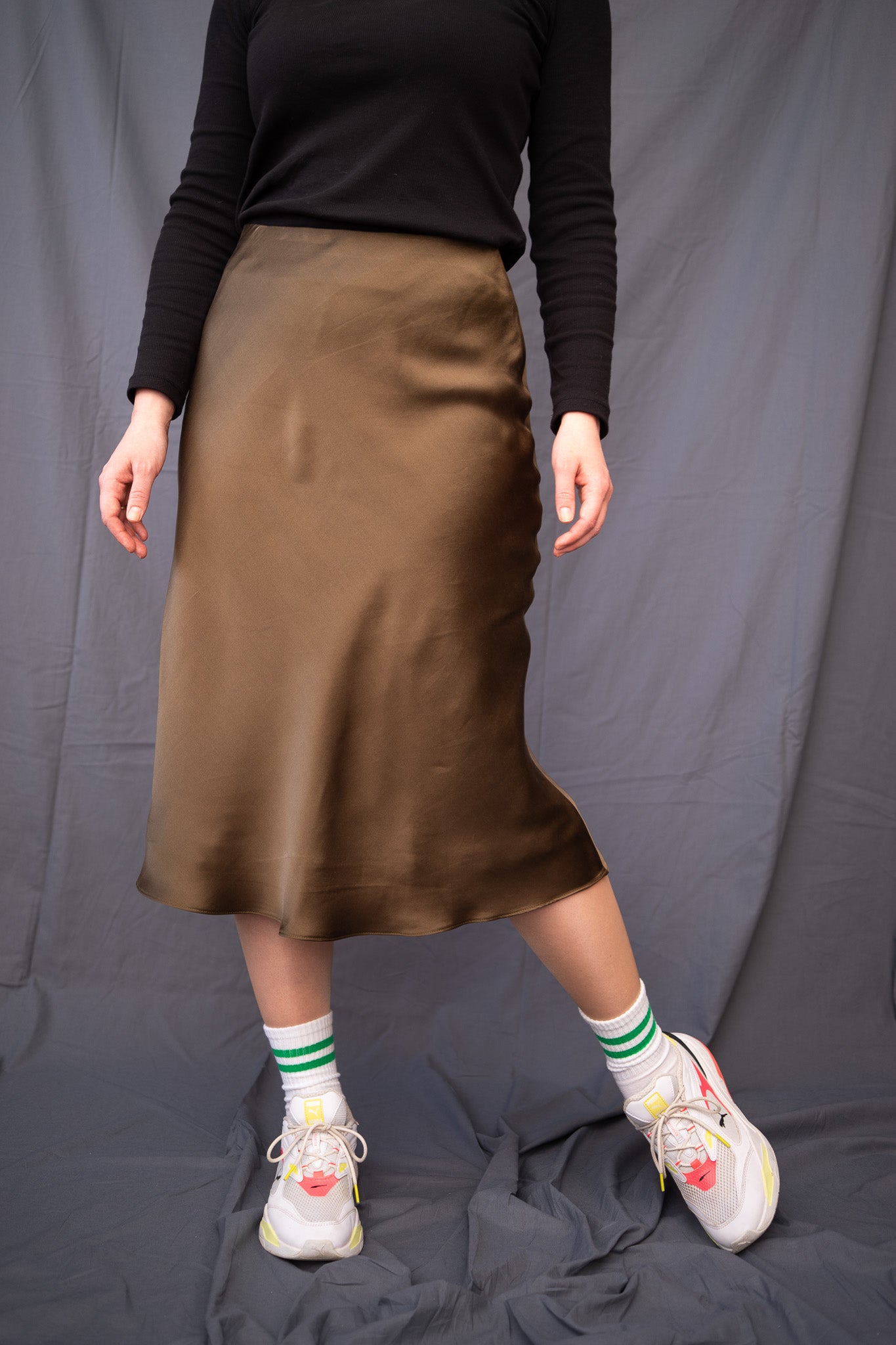 Bias-cut skirt, Bøg